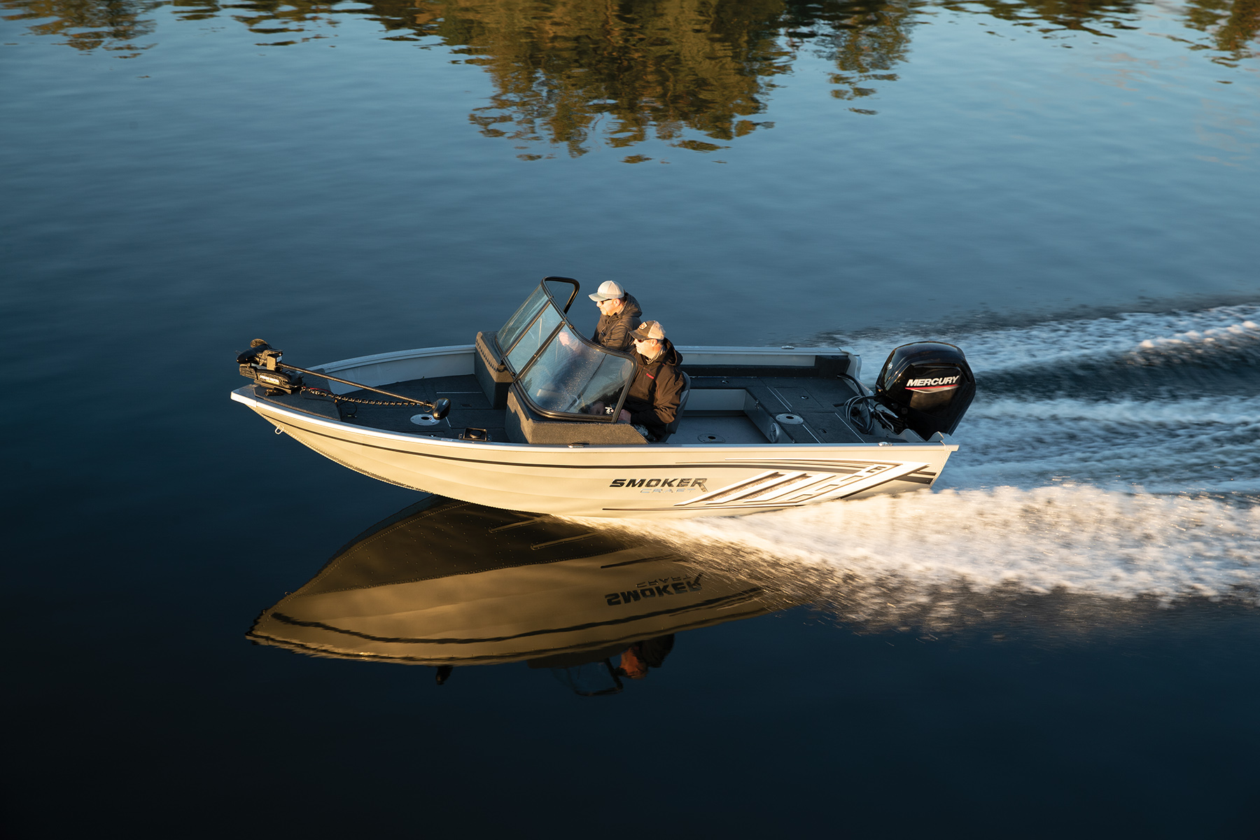 176 Excursion Pro DC de Smoker Craft Les Plaisanciers Magazine